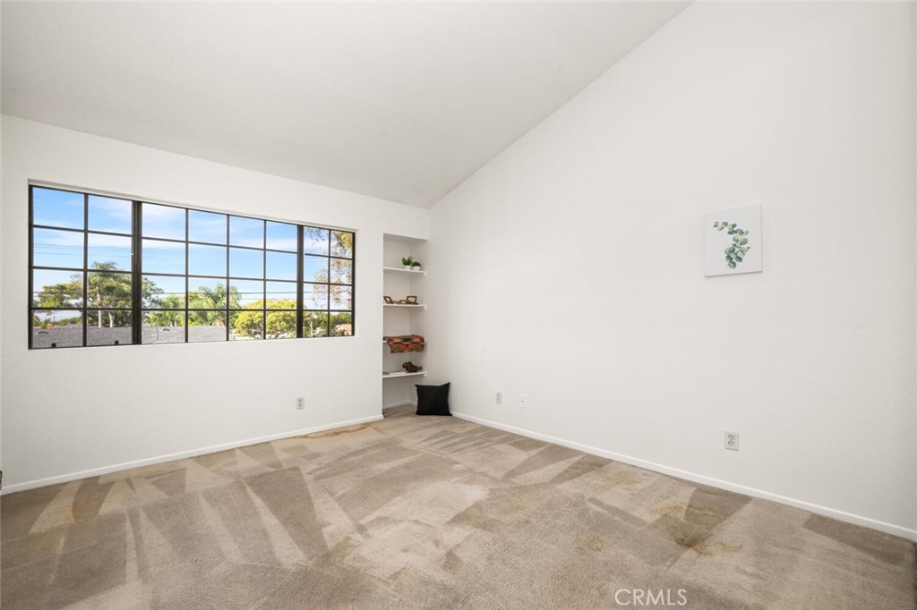 3561 W Greentree Circle F