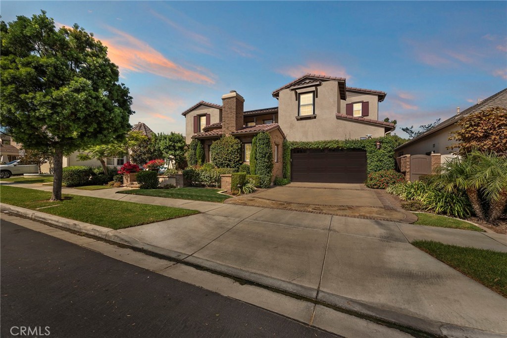 15529 Orchid Avenue