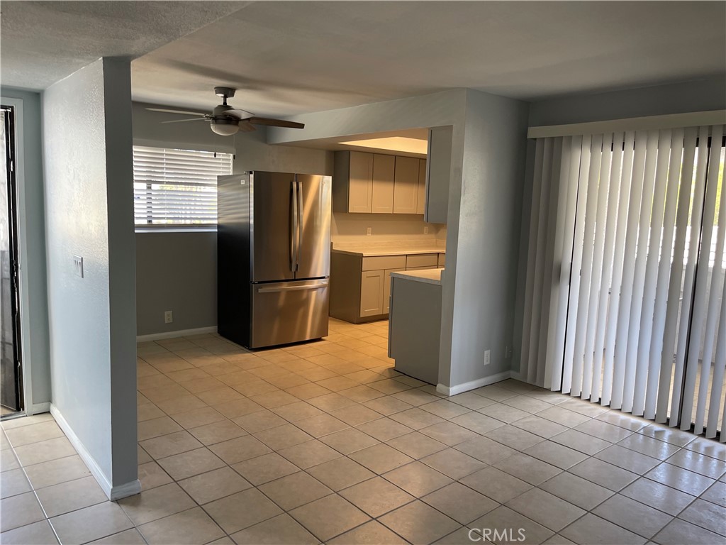 5301 E Waverly Drive 212