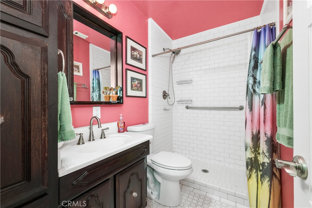 5221 E Keynote Street