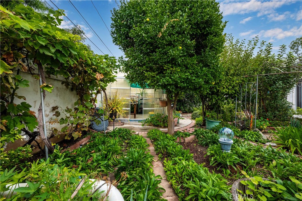 5221 E Keynote Street