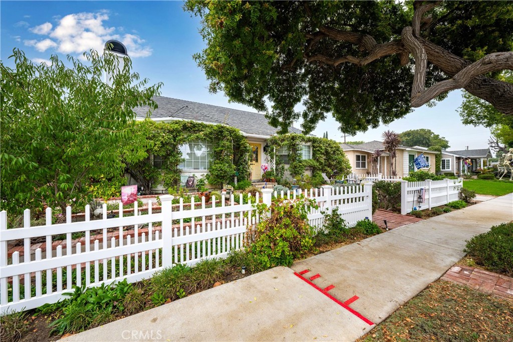 5221 E Keynote Street