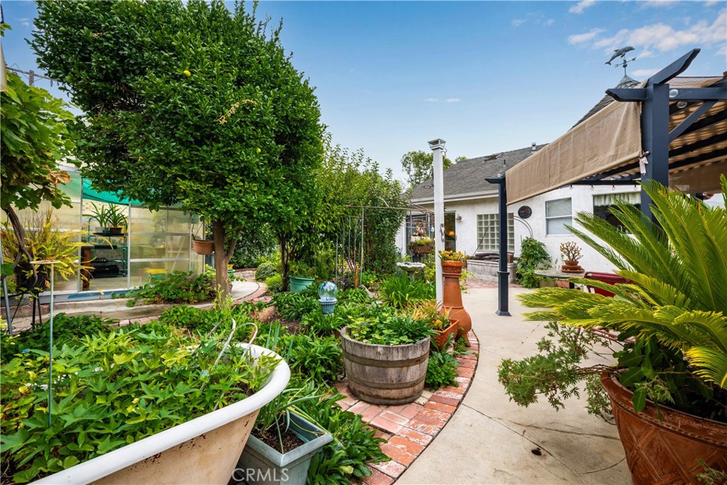 5221 E Keynote Street