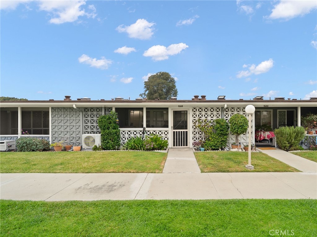 13751 St. Andrews 34E