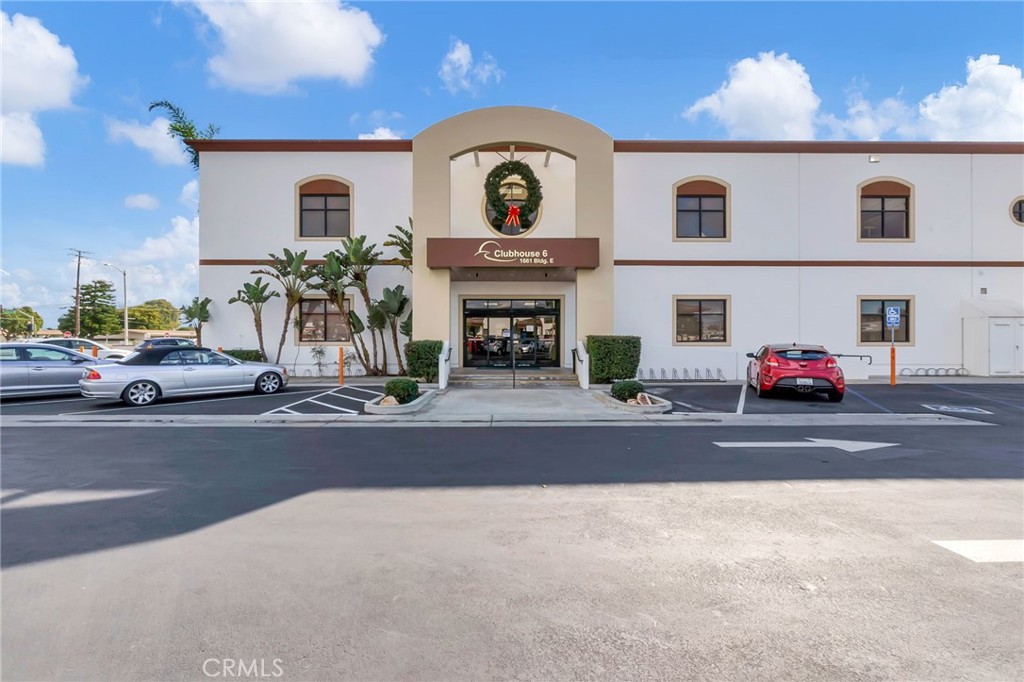 13751 St. Andrews 34E