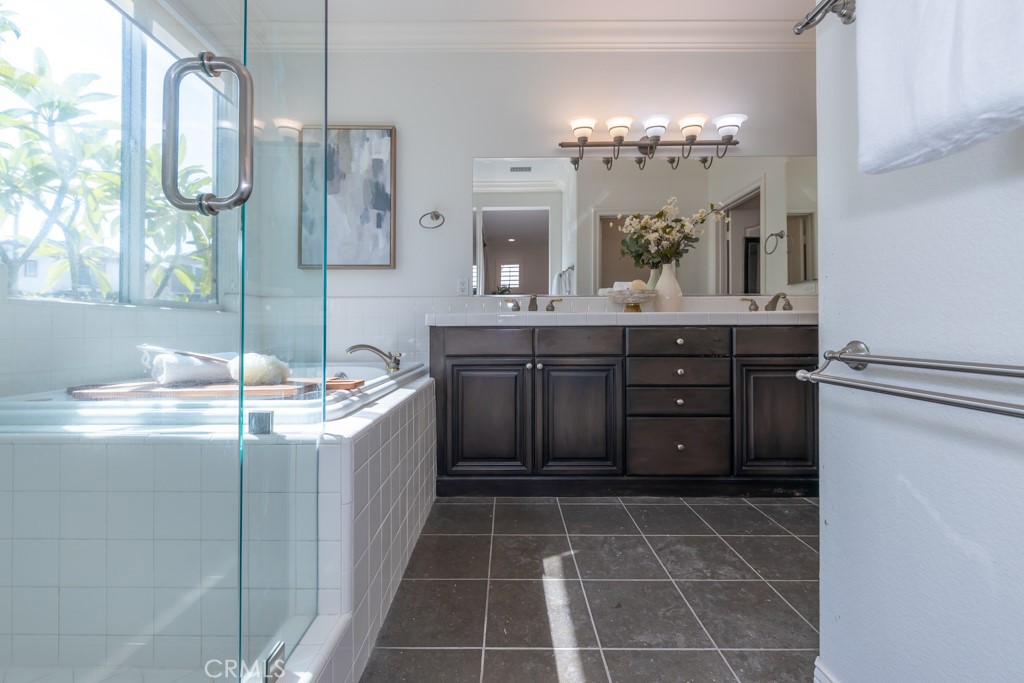 8340 Chatham Terrace E