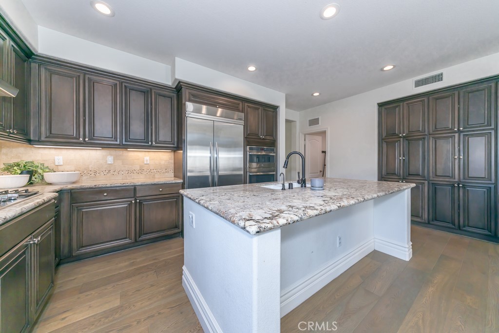 8340 Chatham Terrace E