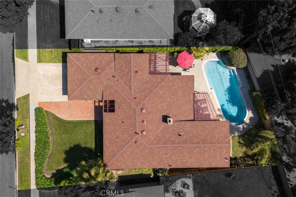 6064 E Oakbrook Street