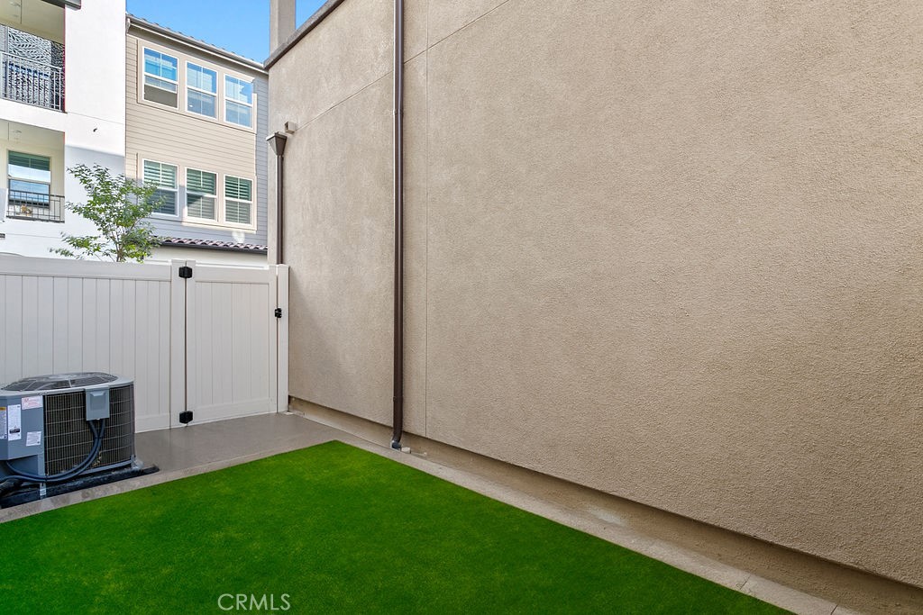 652 Prickly Pear Way