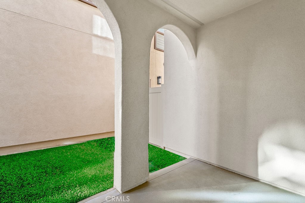 652 Prickly Pear Way