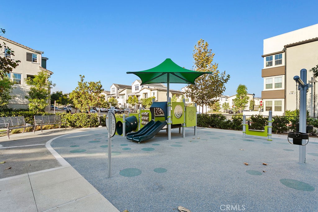 652 Prickly Pear Way