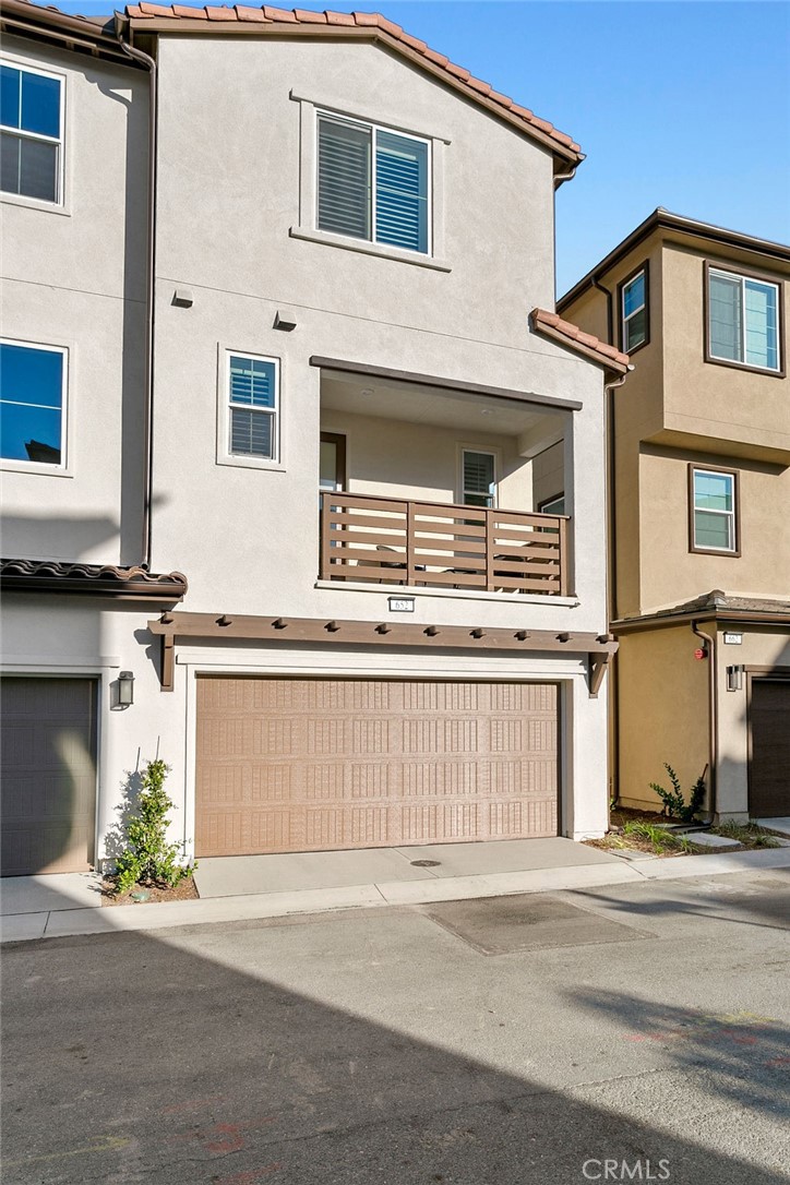 652 Prickly Pear Way