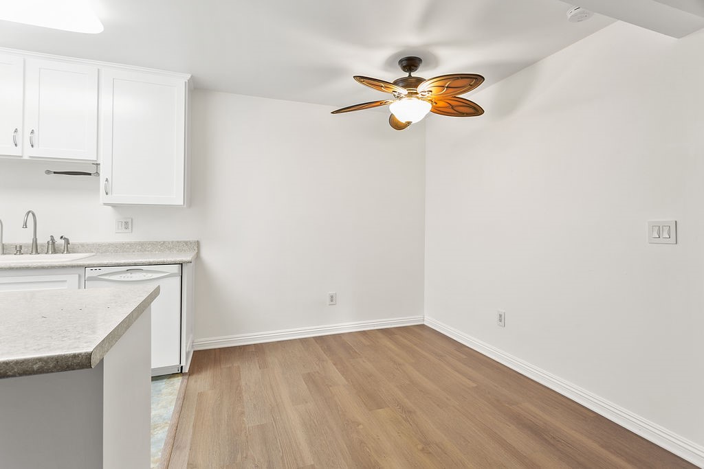 1101 W Macarthur Boulevard 215