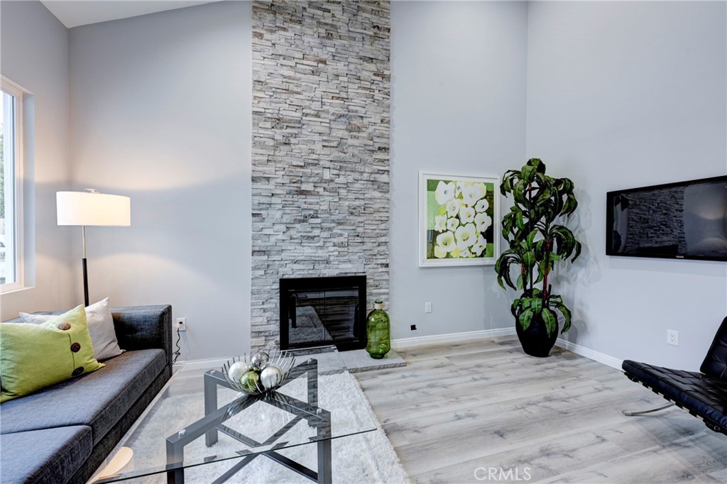 19721 Parkview Terrace TE