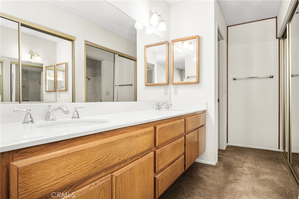 27121 Rangewood Street