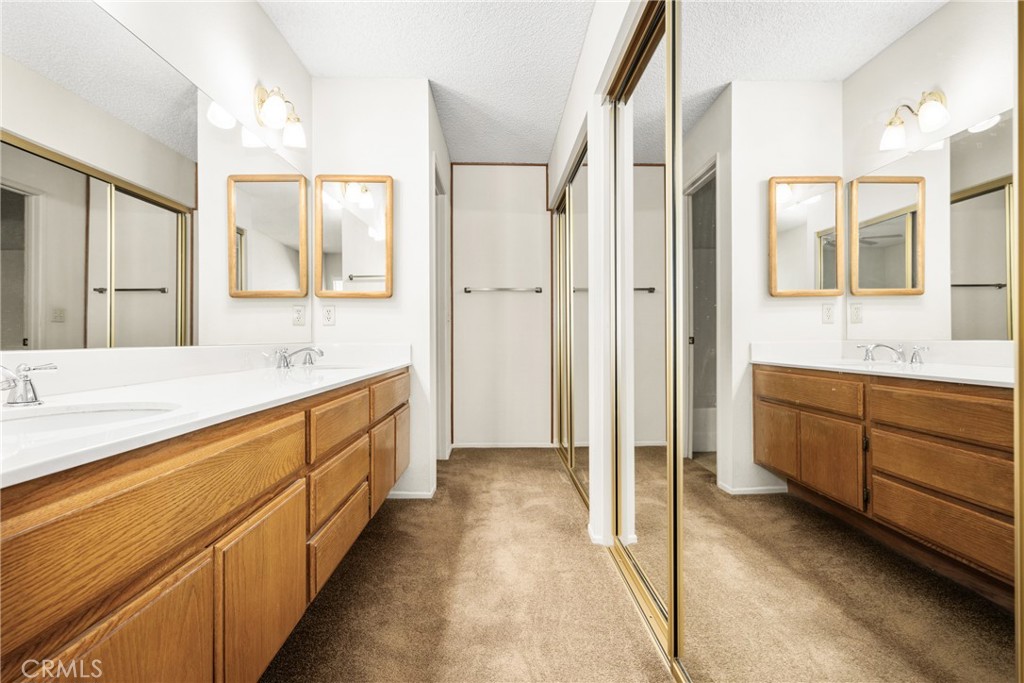 27121 Rangewood Street