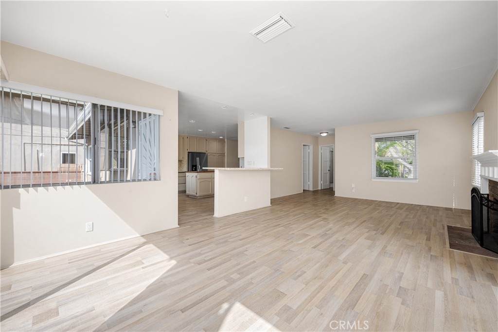 6724 E El Salvador Street