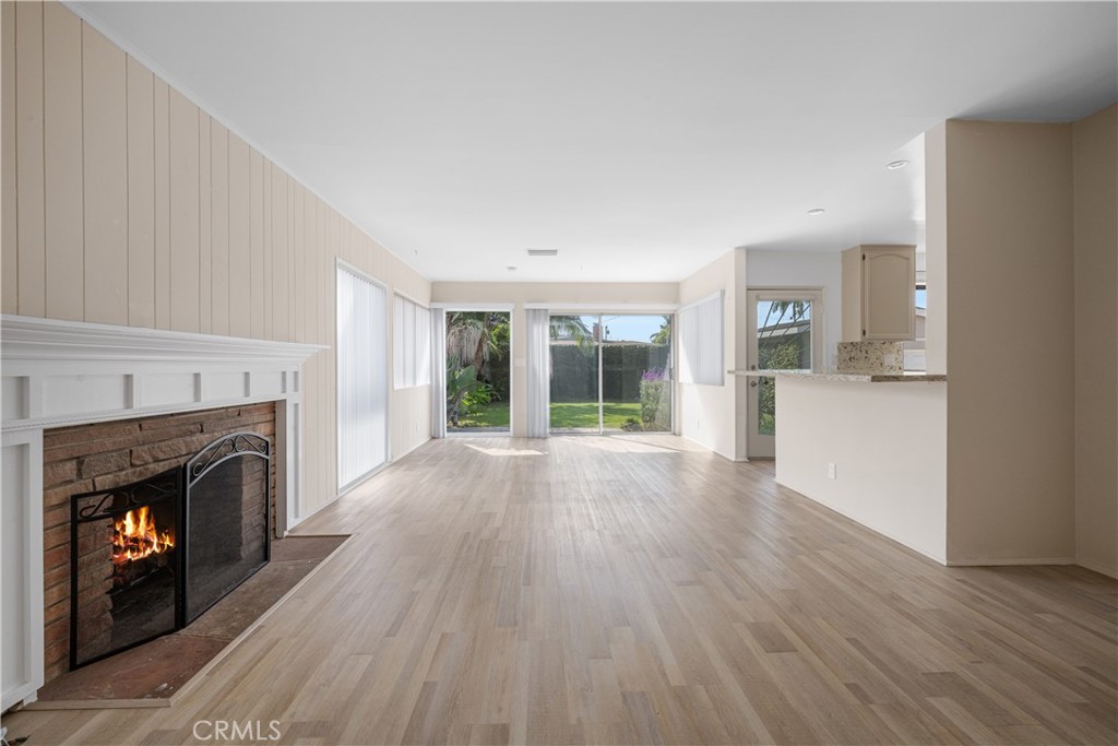 6724 E El Salvador Street