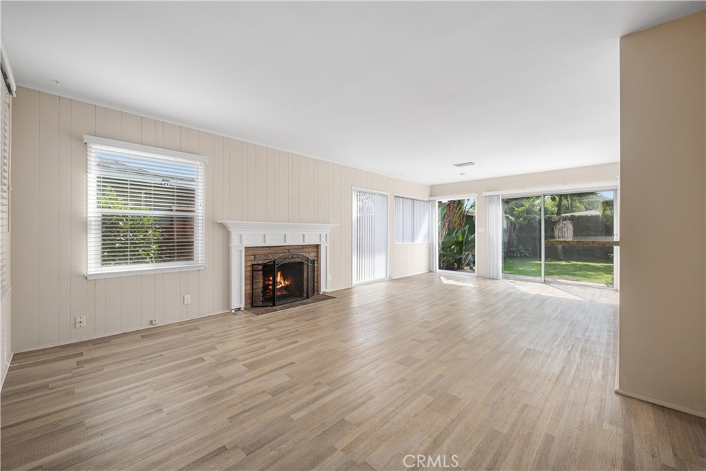 6724 E El Salvador Street