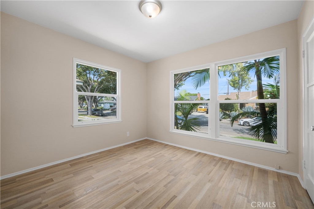 6724 E El Salvador Street