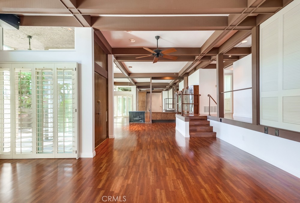 1134 Palo Verde Avenue