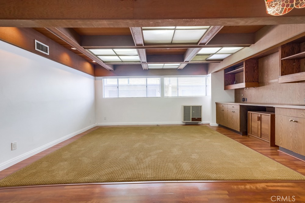 1134 Palo Verde Avenue