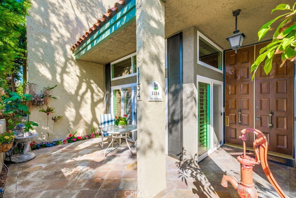 1134 Palo Verde Avenue