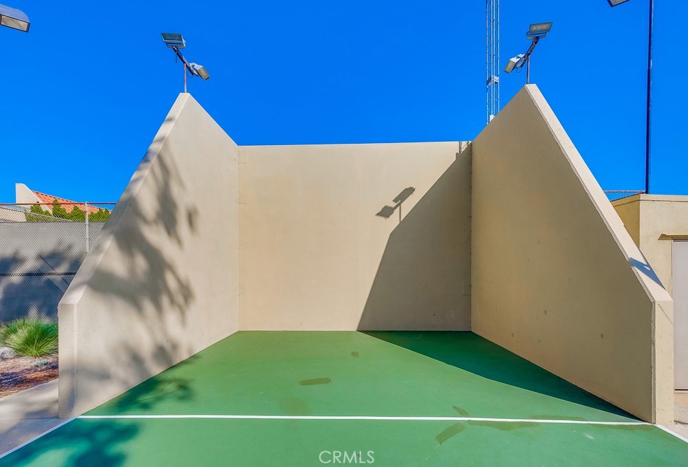 1134 Palo Verde Avenue