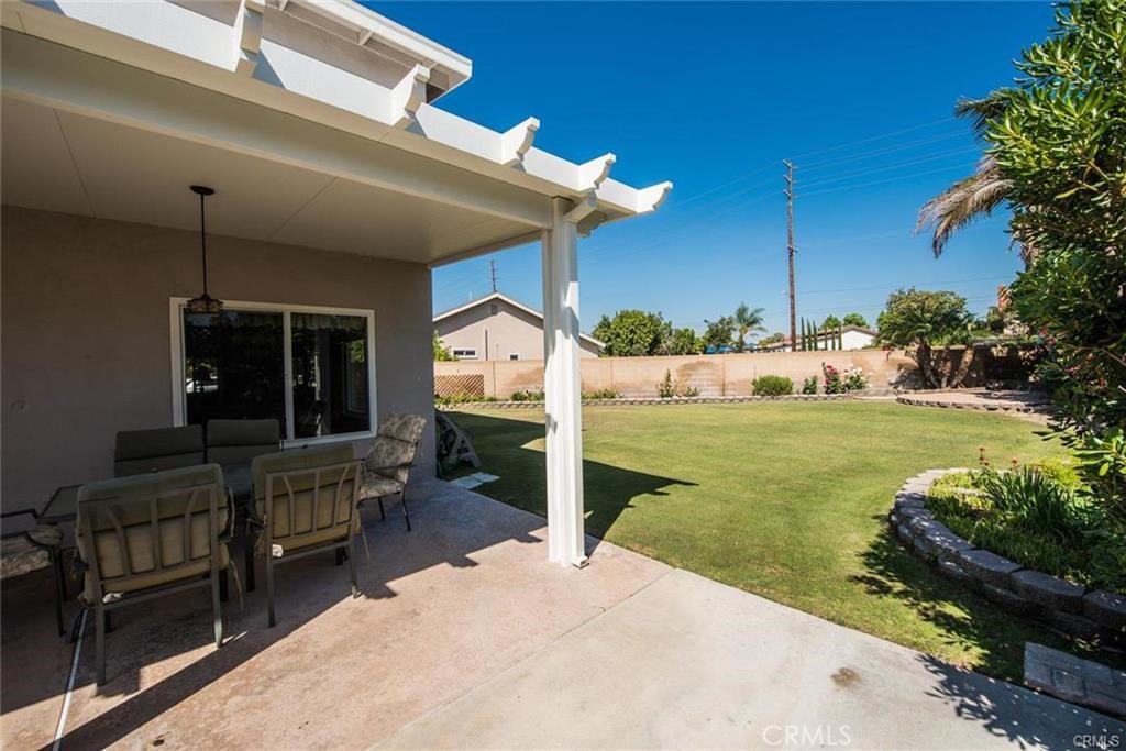 128 S Plantation Place