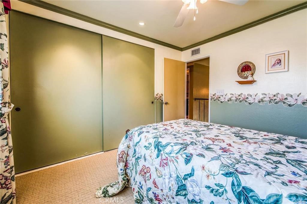 128 S Plantation Place