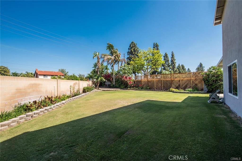 128 S Plantation Place