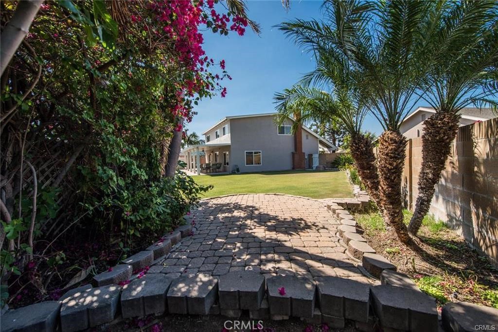 128 S Plantation Place