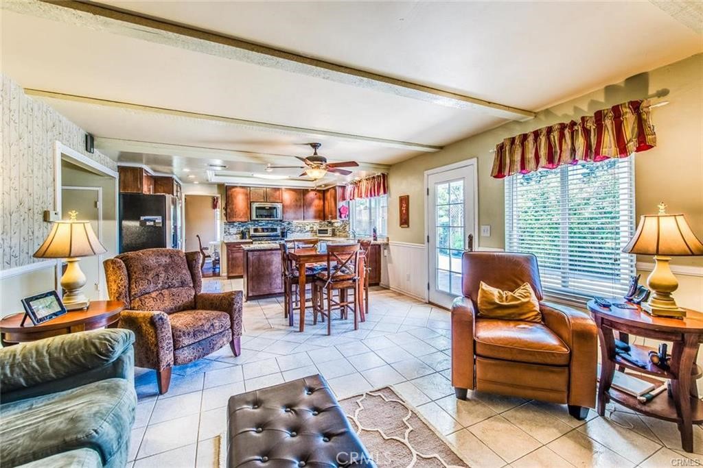 128 S Plantation Place