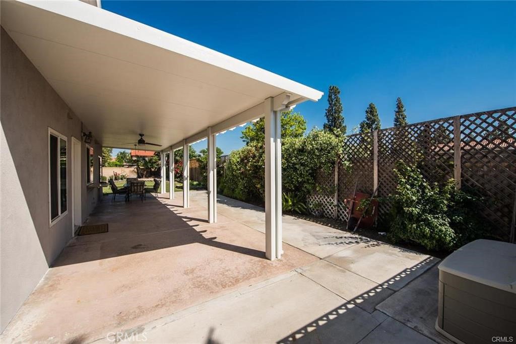 128 S Plantation Place