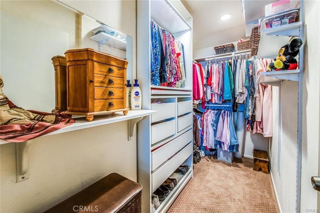 128 S Plantation Place