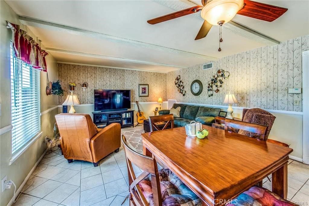 128 S Plantation Place