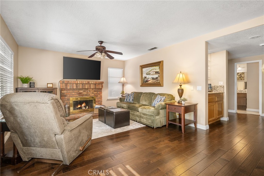 24440 Via Arriba Linda