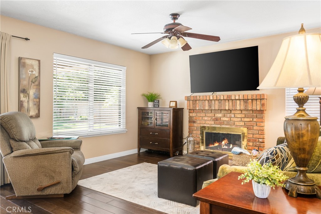 24440 Via Arriba Linda