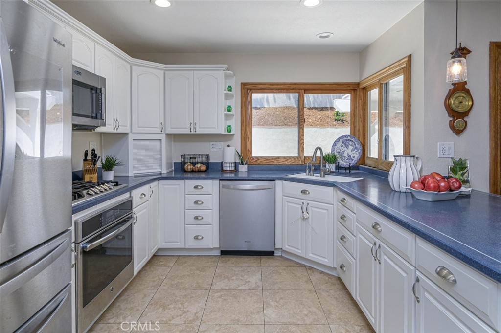 4373 MAHOGANY Circle