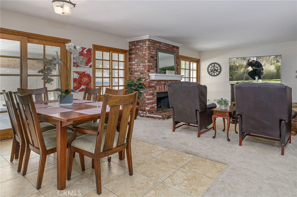 4373 MAHOGANY Circle