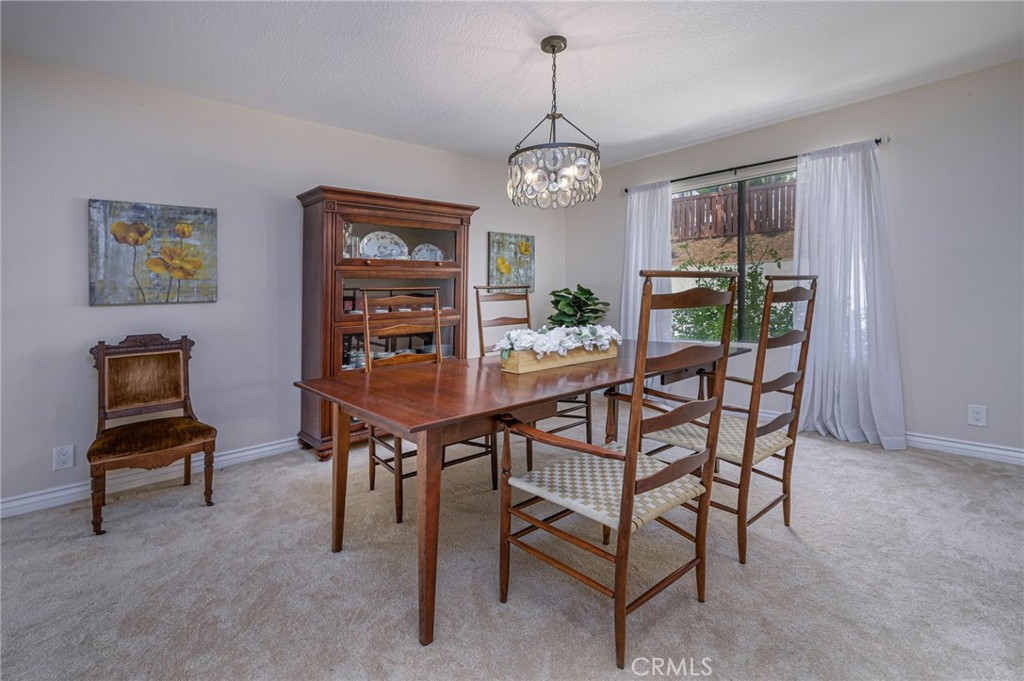 4373 MAHOGANY Circle