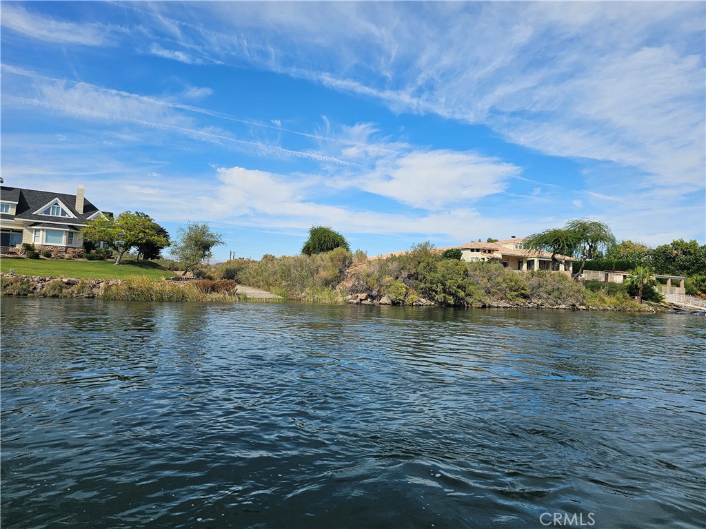 7825 Rio Vista Drive