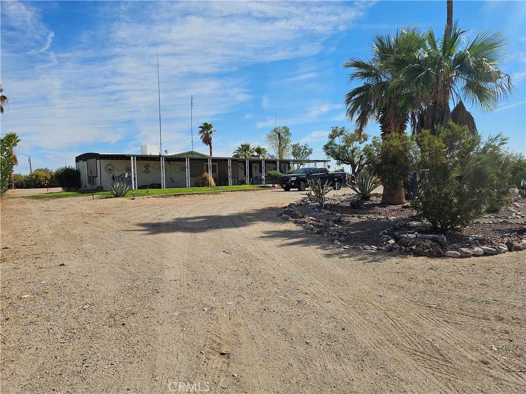 7351 Nokomis Trail