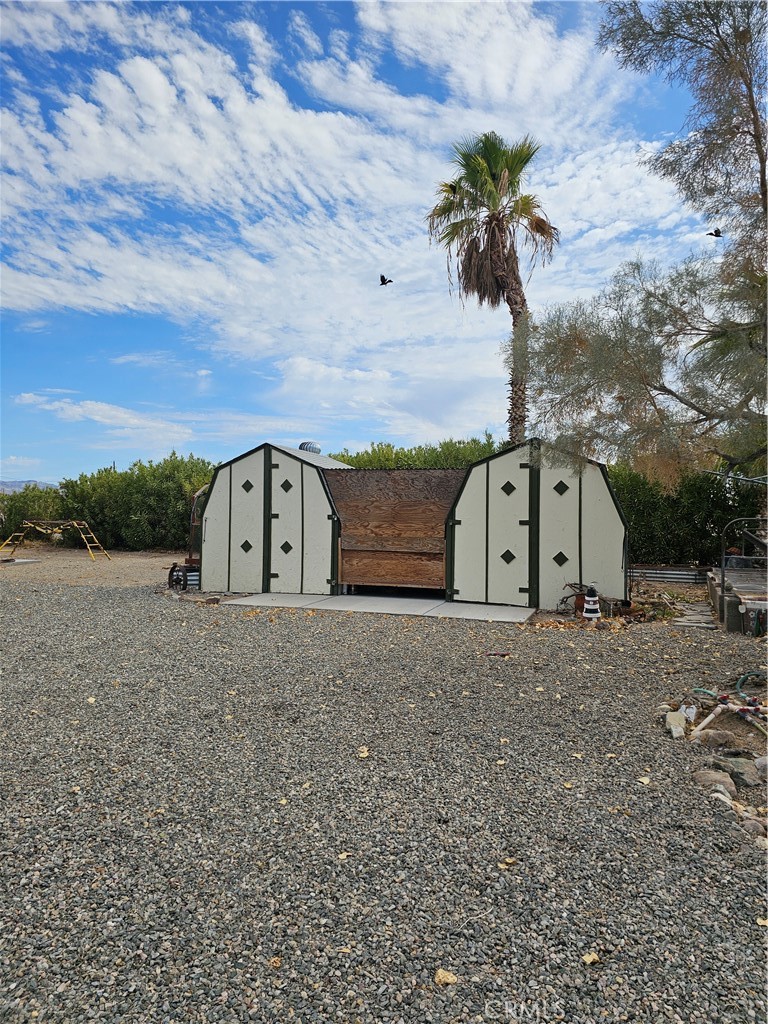 7351 Nokomis Trail