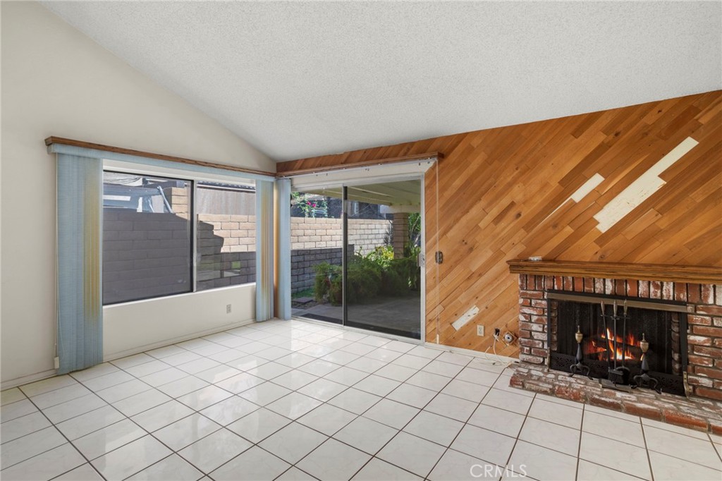 7408 E Calle Durango