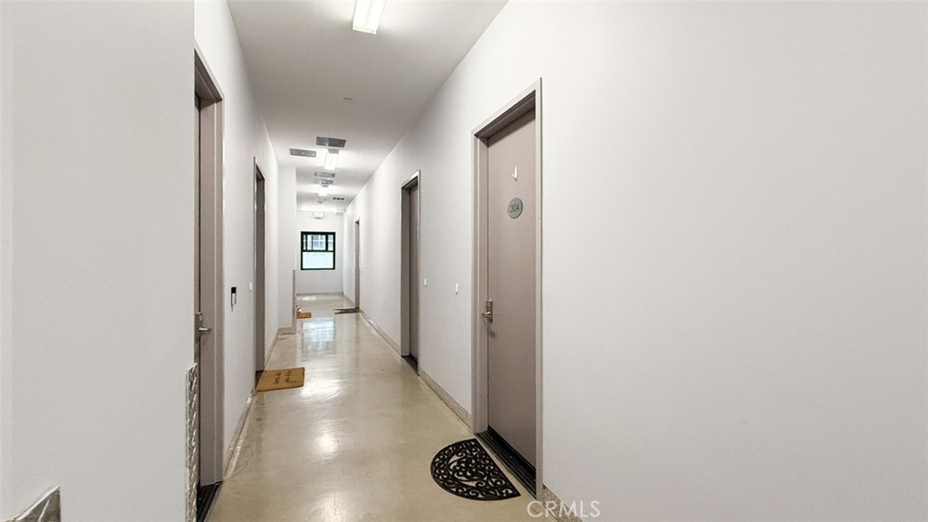 433 Pine Avenue 304