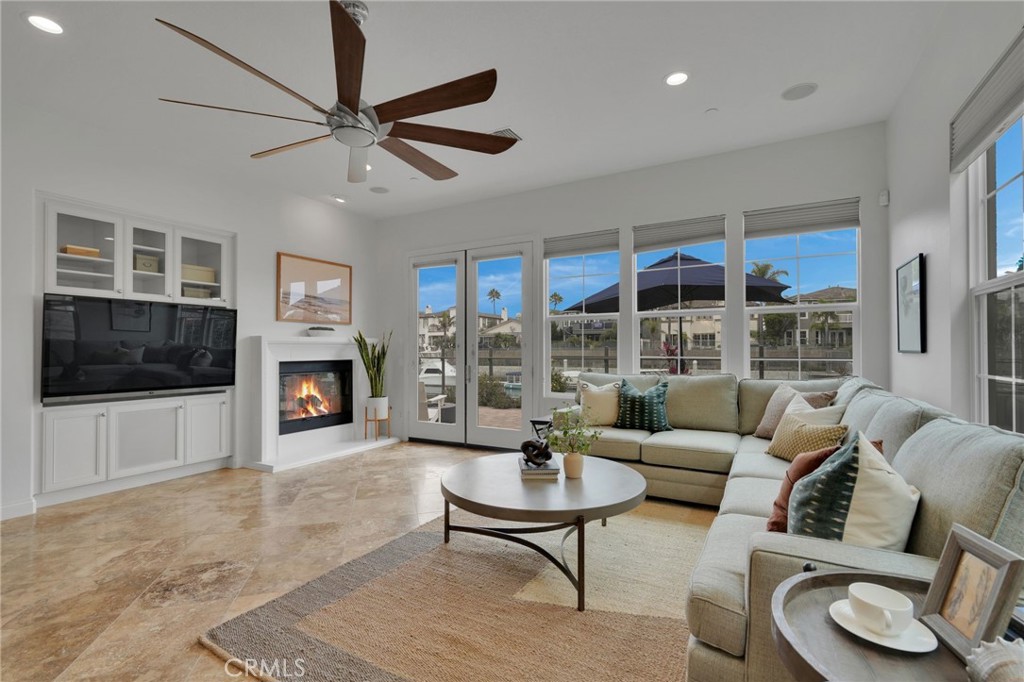 4007 W Hemlock Street