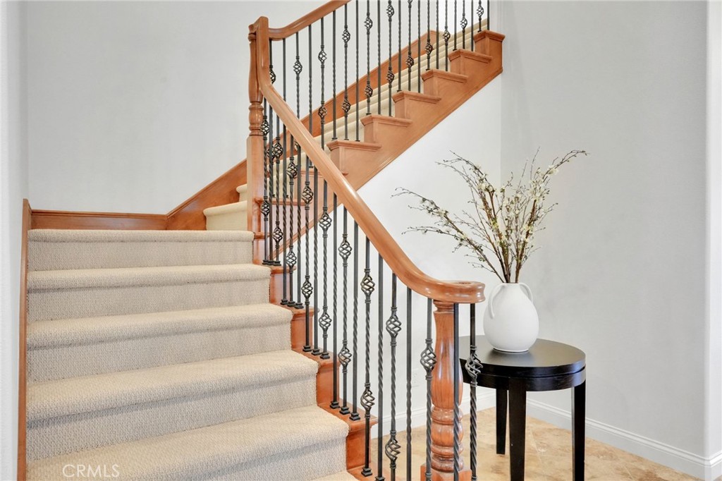 4007 W Hemlock Street