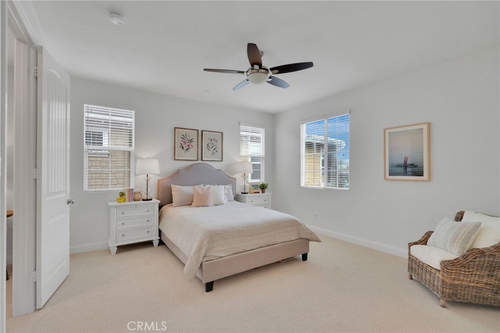 4007 W Hemlock Street