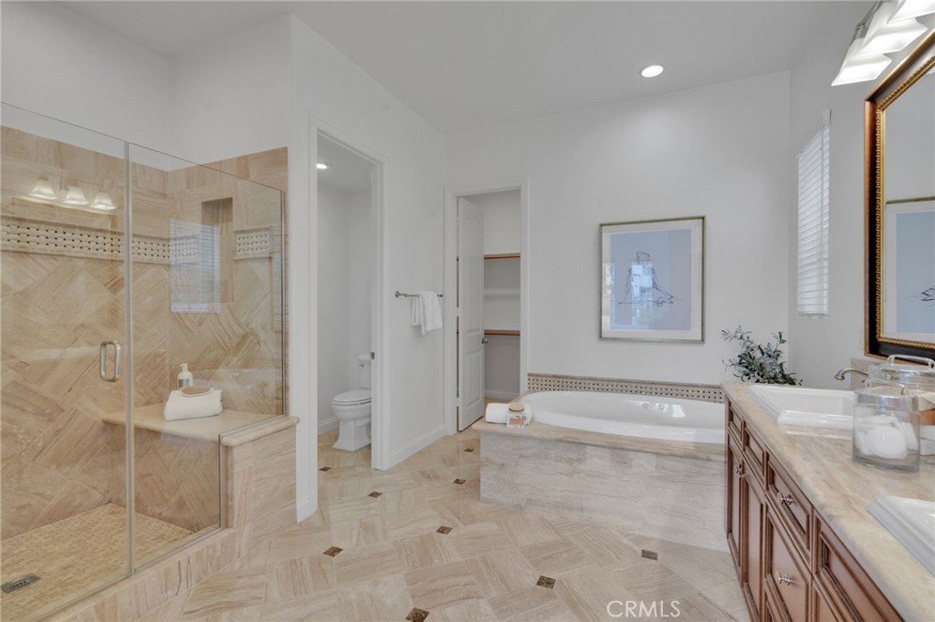 4007 W Hemlock Street